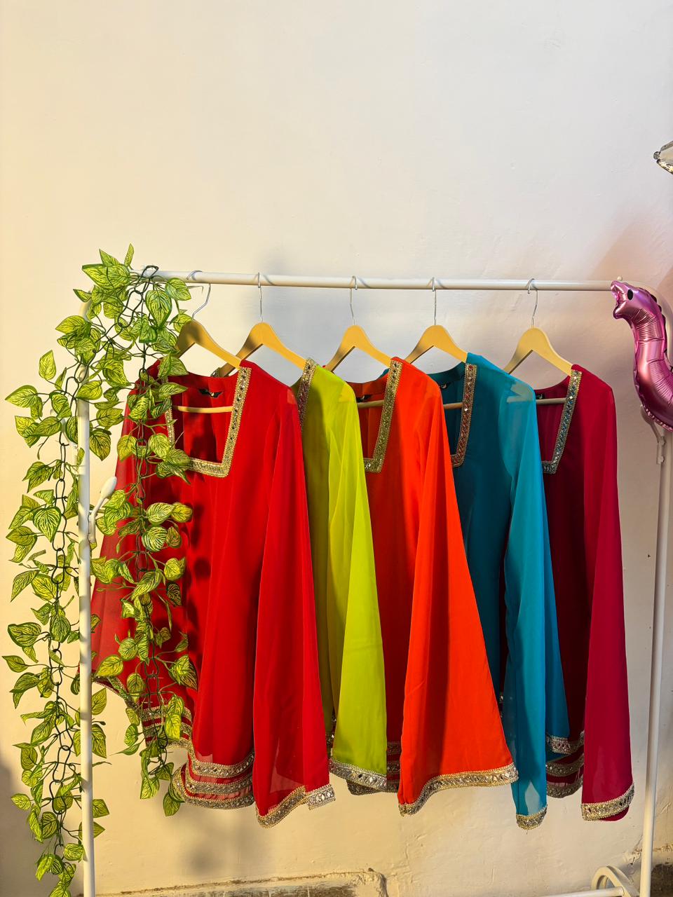 Noor kurti
