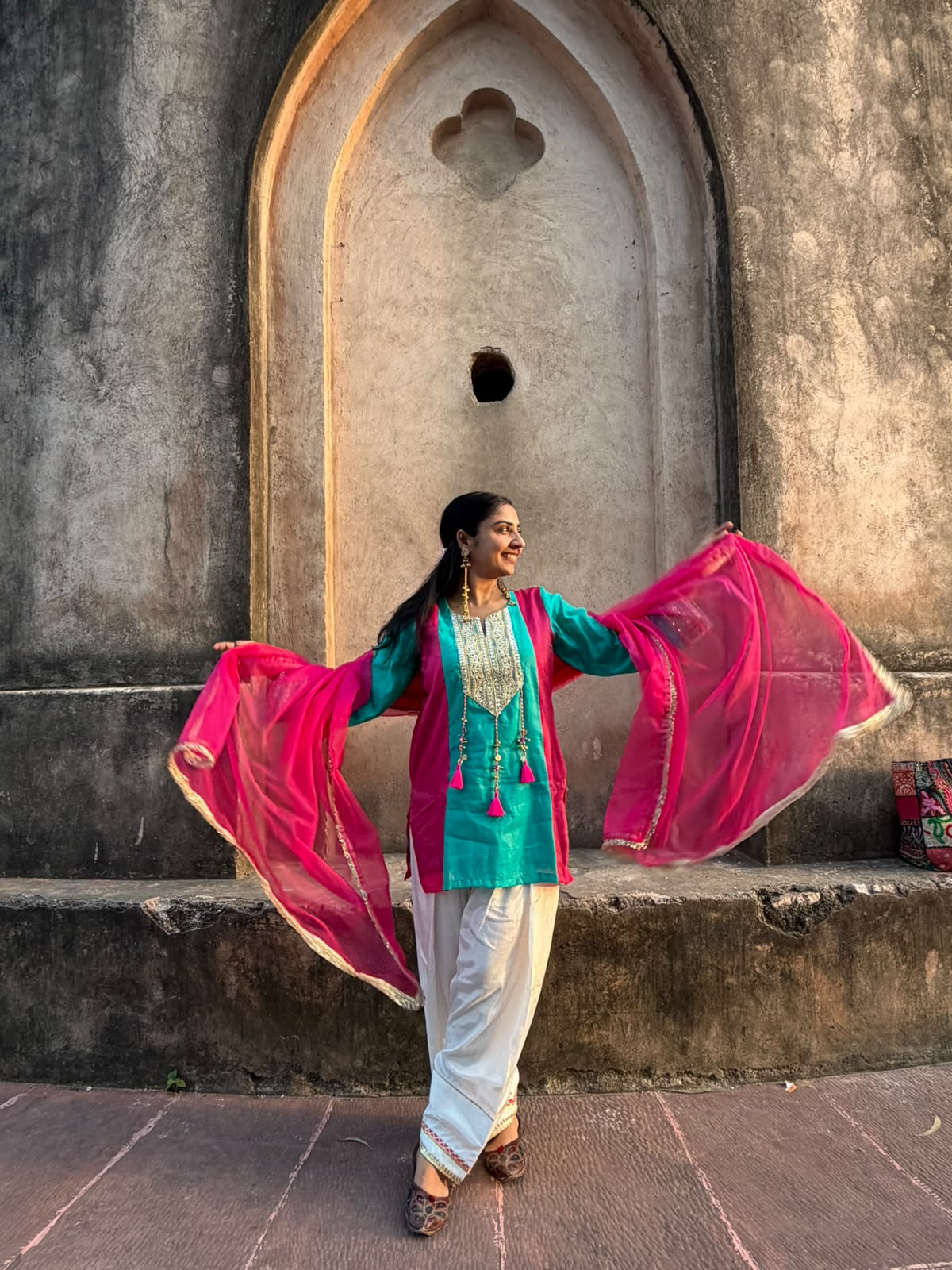 Fiza farshi kurta set