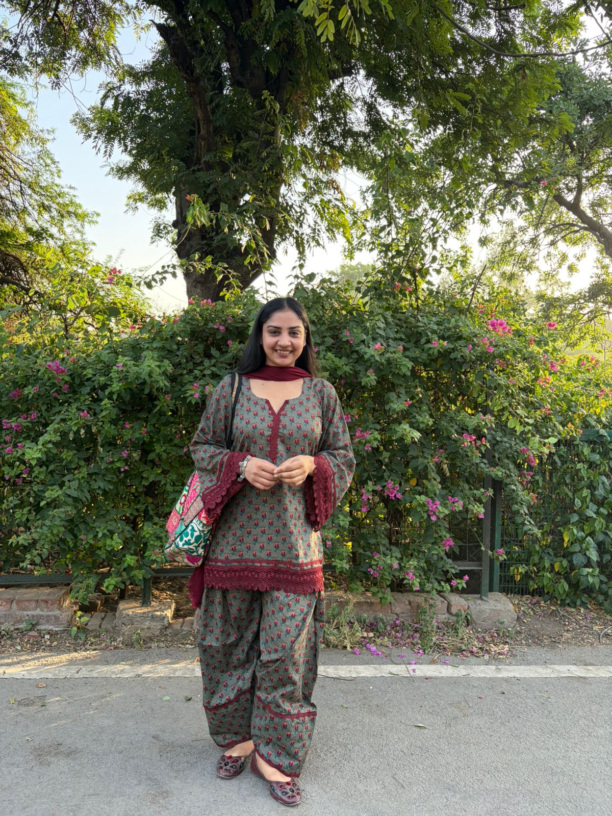 Neer Farshi kurta set