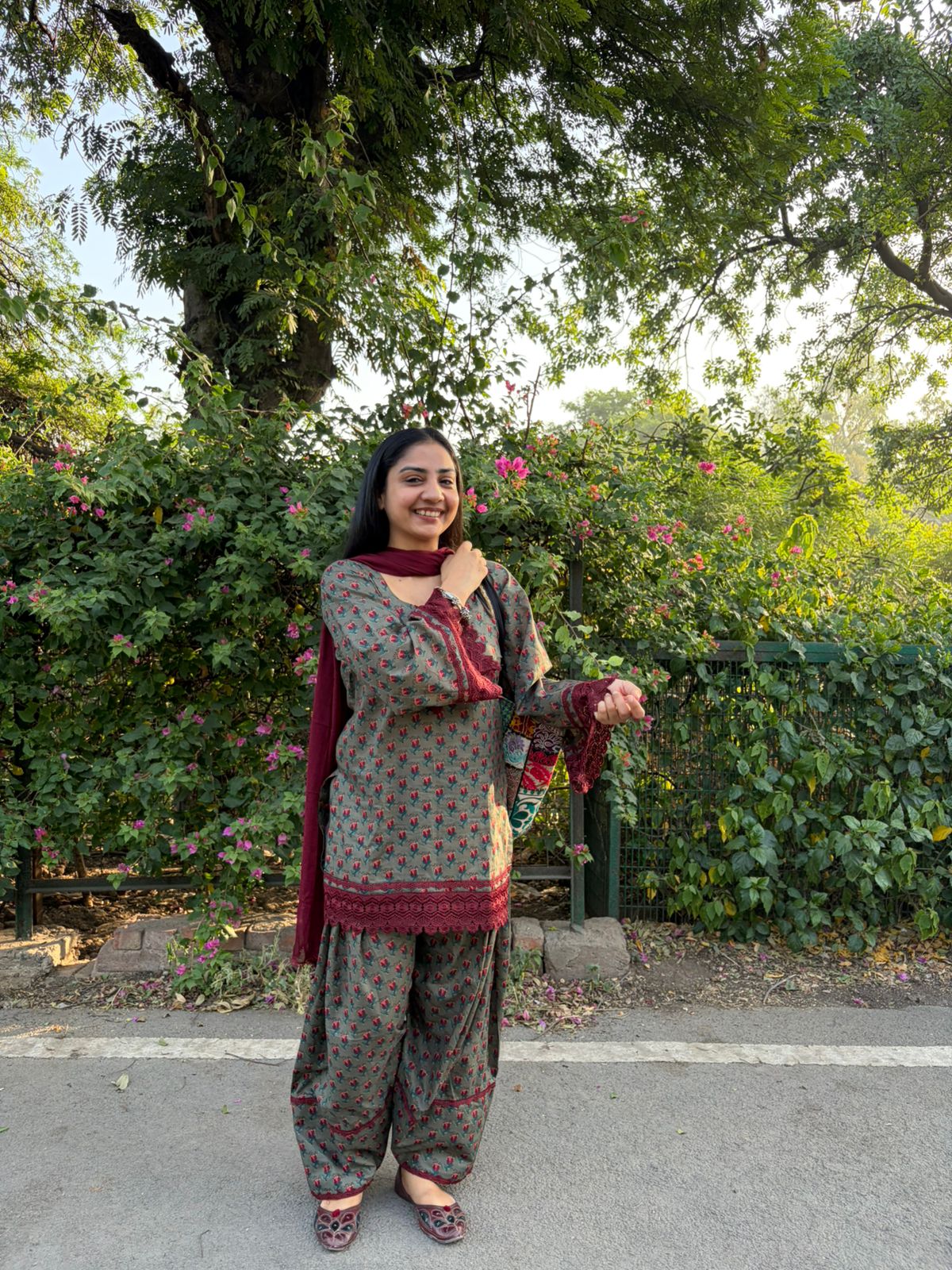 Neer Farshi kurta set