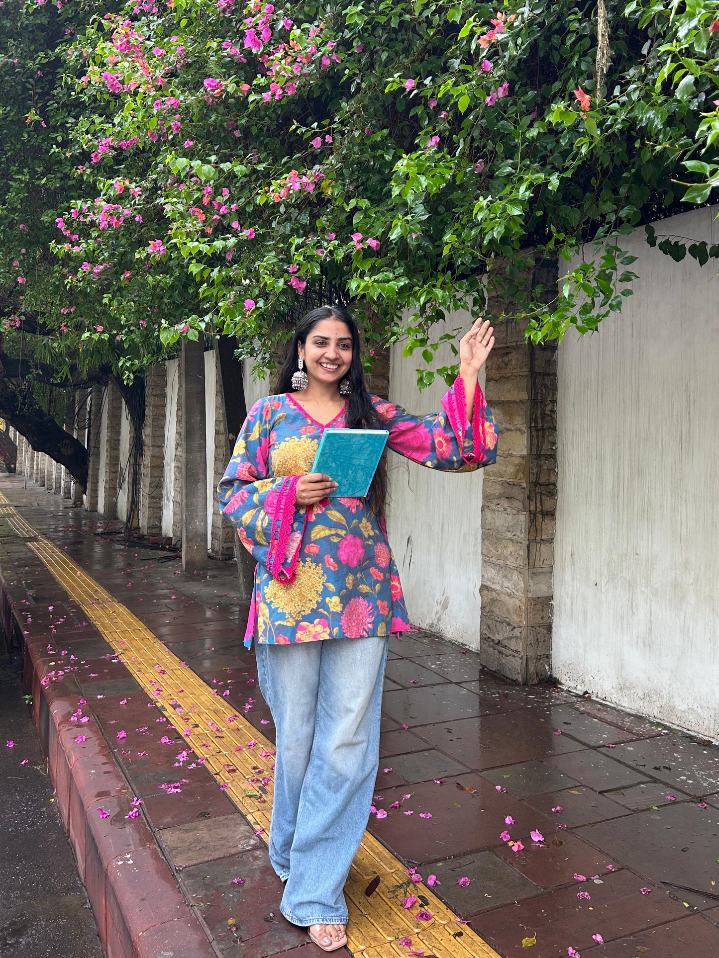 Gulnaar – Floral Cotton Short Kurta